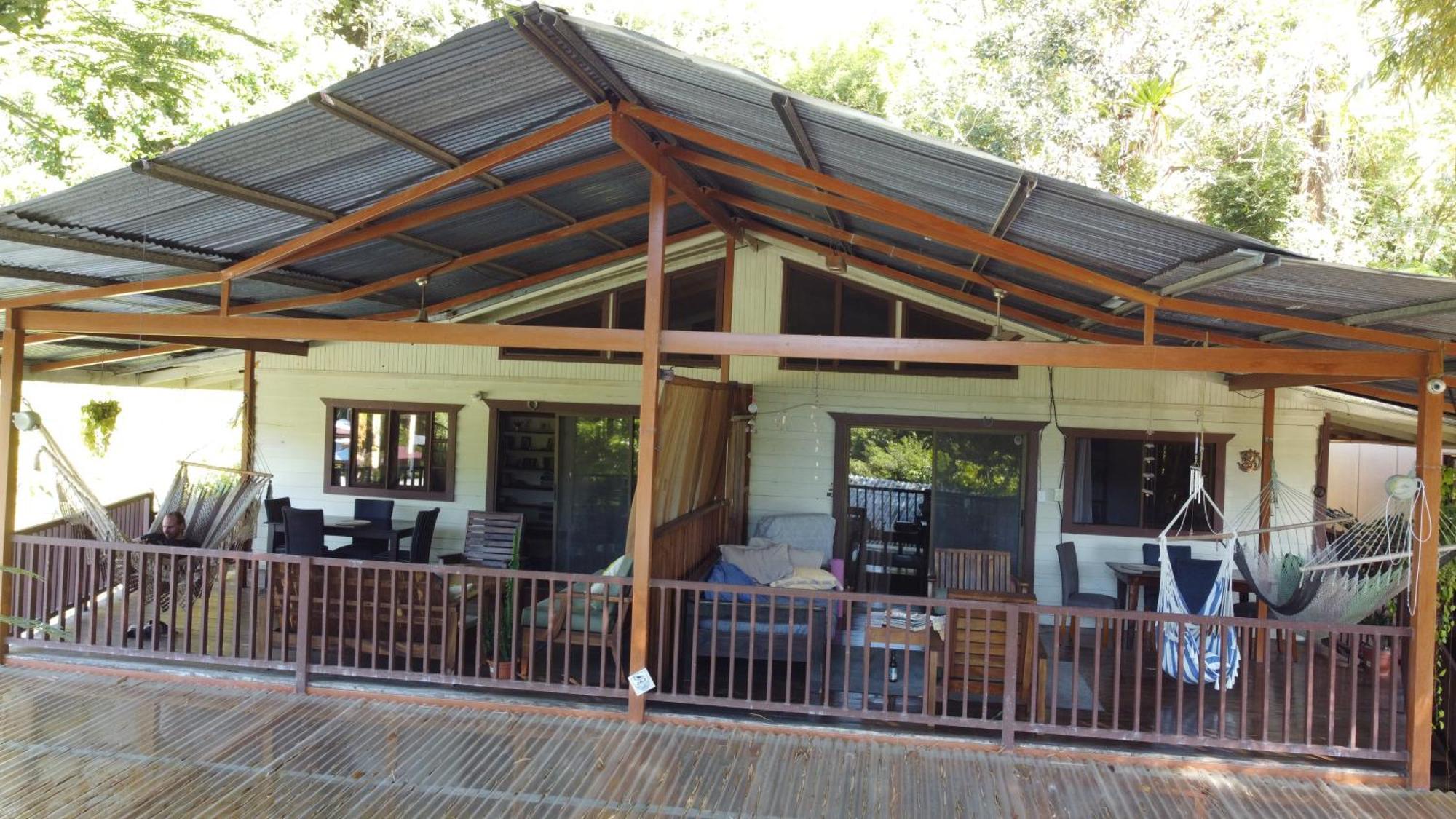 Bamboo River House And Hotel Dominical Exterior foto