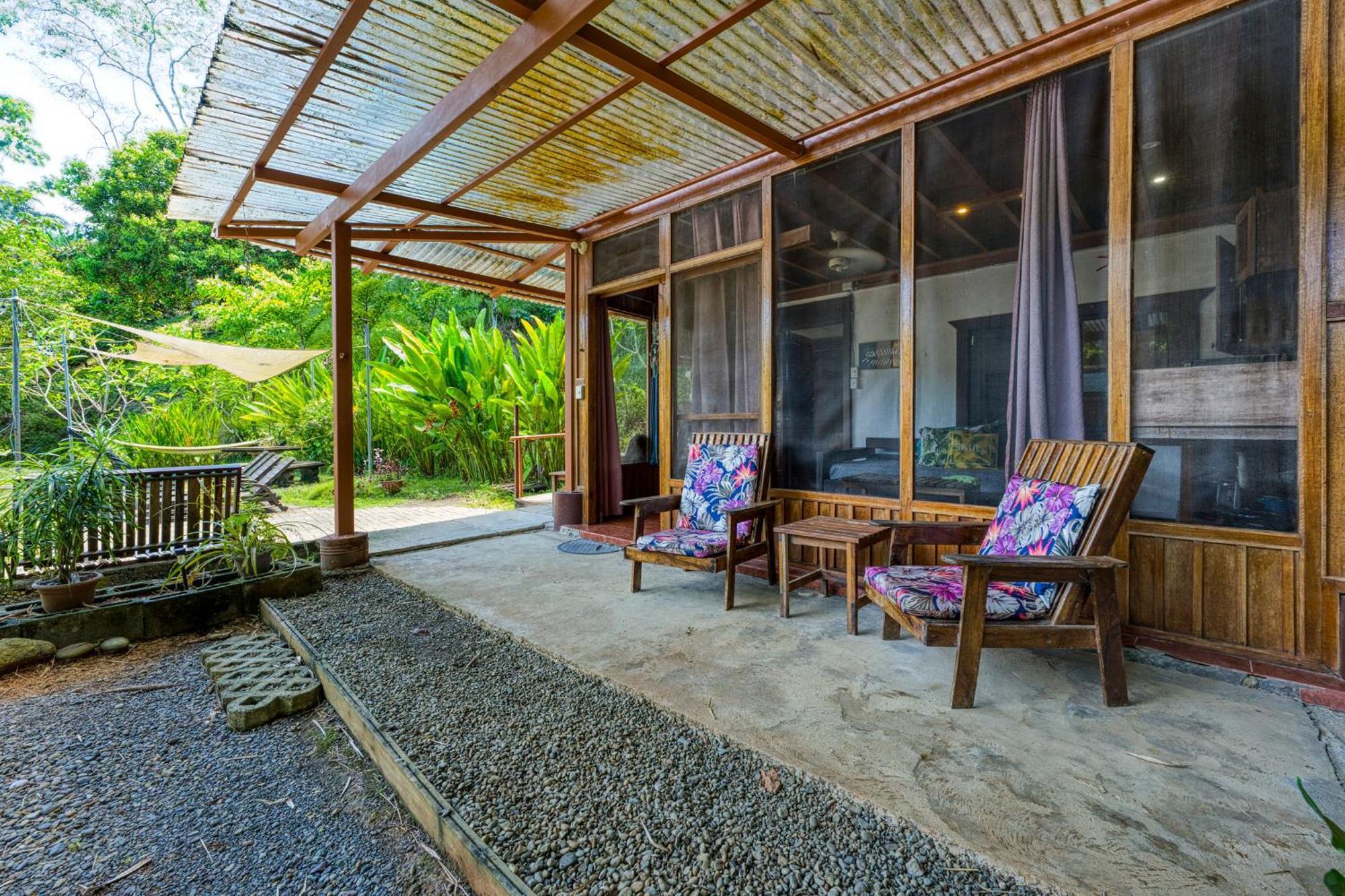 Bamboo River House And Hotel Dominical Exterior foto